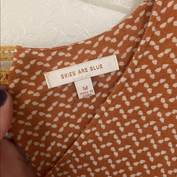 Rust Patterned Dress with Keyhole Neckline - Picture 2 of 7